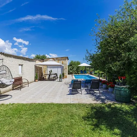 Сasa de vacaciones Pinezici - Rca150 By Interhome Marčana