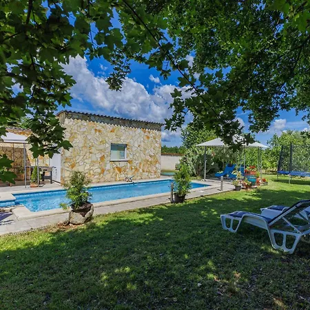 Pinezici - Rca150 By Interhome