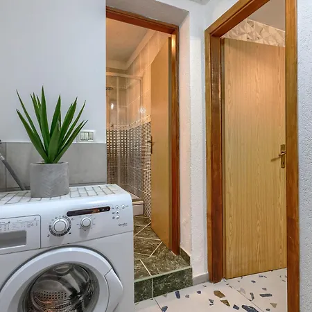 Pinezici-1 By Interhome Сasa de vacaciones