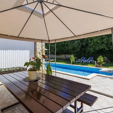Сasa de vacaciones Pinezici - Rca150 By Interhome